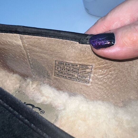 Ugg Alloway Crystal Bow Ballet Flats - Picture 8 of 13